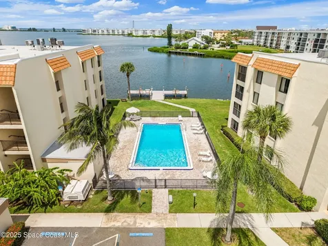 200 S Banana River Boulevard Cocoa Beach FL 32931