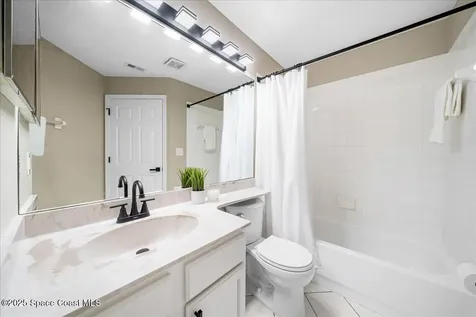 1070 Dolores Road NE Palm Bay FL 32907