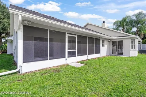 1070 Dolores Road NE Palm Bay FL 32907