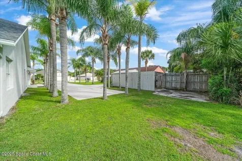 1070 Dolores Road NE Palm Bay FL 32907