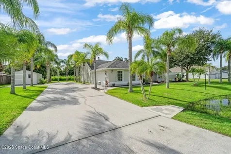 1070 Dolores Road NE Palm Bay FL 32907