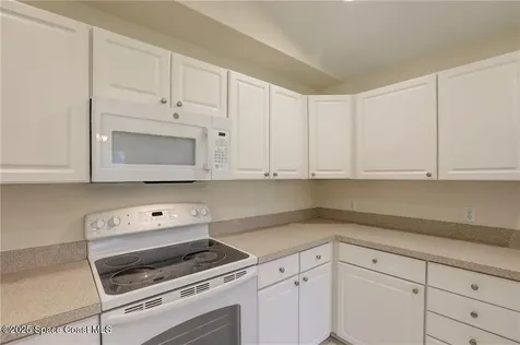 8626 102nd Court Vero Beach FL 32967