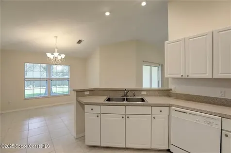 8626 102nd Court Vero Beach FL 32967