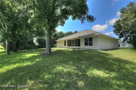 8626 102nd Court Vero Beach FL 32967