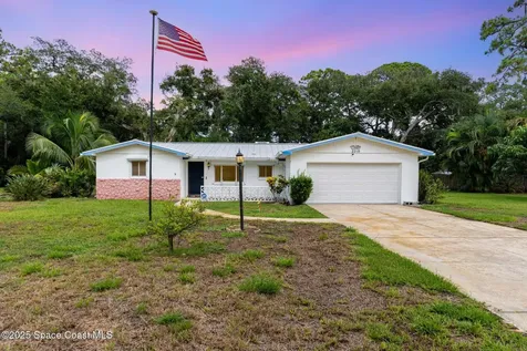 2210 Heron Drive Merritt Island FL 32952