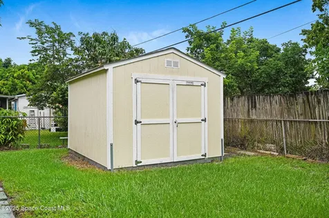 1609 Holland Street Melbourne FL 32935