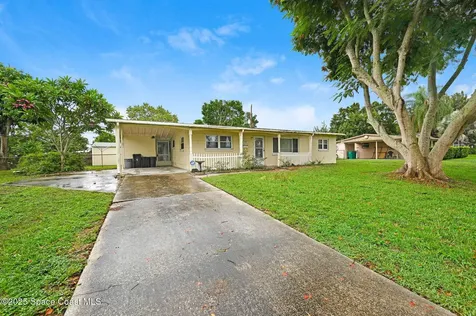 1609 Holland Street Melbourne FL 32935