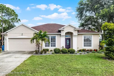 359 Brescia Street NE Palm Bay FL 32907