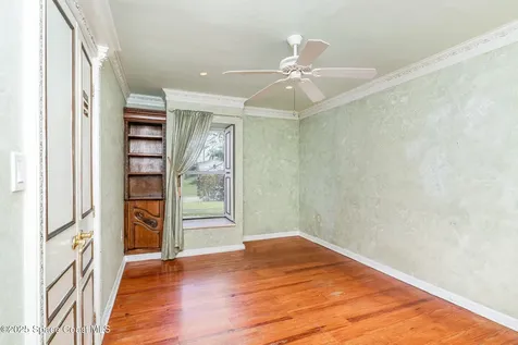 686 Brisbane Street NE Palm Bay FL 32907