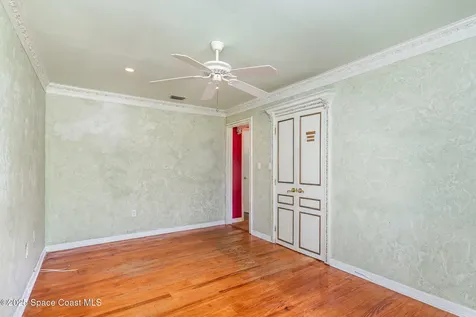 686 Brisbane Street NE Palm Bay FL 32907