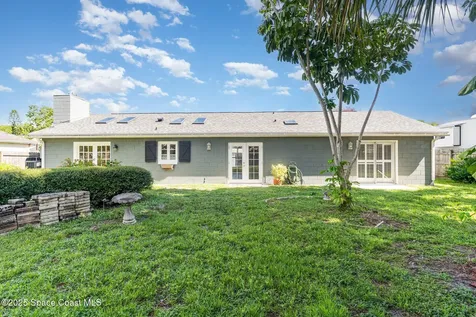 686 Brisbane Street NE Palm Bay FL 32907