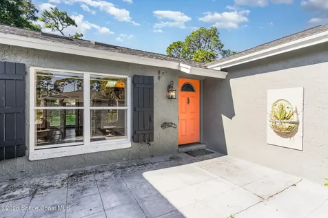 686 Brisbane Street NE Palm Bay FL 32907