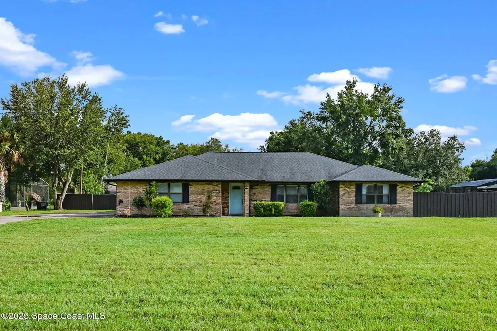 1873 Carrin Street Deltona FL 32738