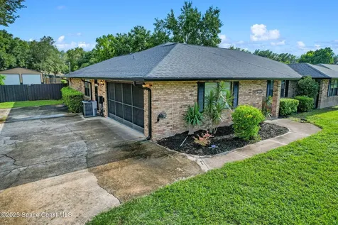 1873 Carrin Street Deltona FL 32738