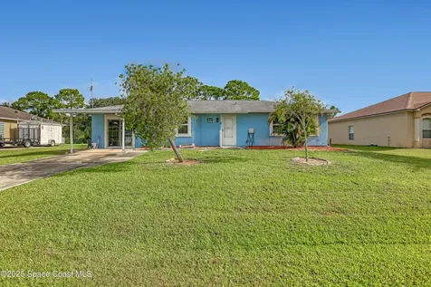561 Belvedere Road NW Palm Bay FL 32907