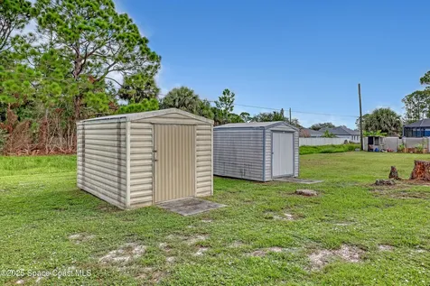 561 Belvedere Road NW Palm Bay FL 32907