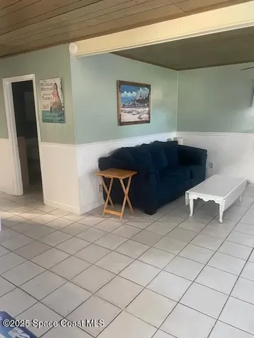 2571, 2581 S Vernon Drive NE Palm Bay FL 32905