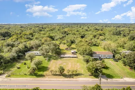2585 Wiley Avenue Mims FL 32754