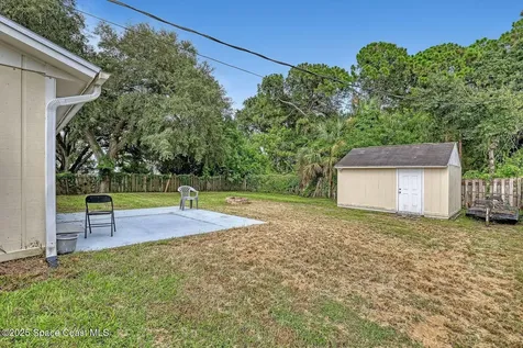 871 Dunkirk Avenue NW Palm Bay FL 32907