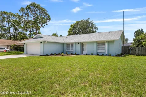 1738 Hays Street NW Palm Bay FL 32907