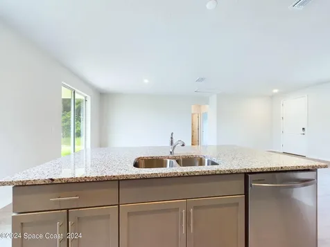 1967 New York Avenue SW Palm Bay FL 32908