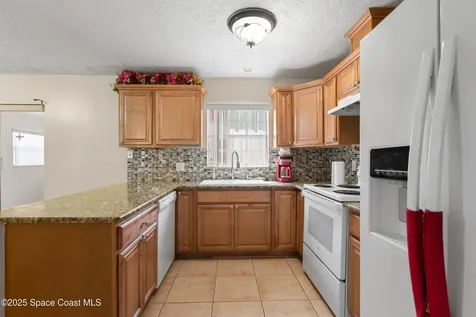 533 Castana Avenue SE Palm Bay FL 32909