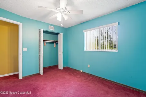 533 Castana Avenue SE Palm Bay FL 32909