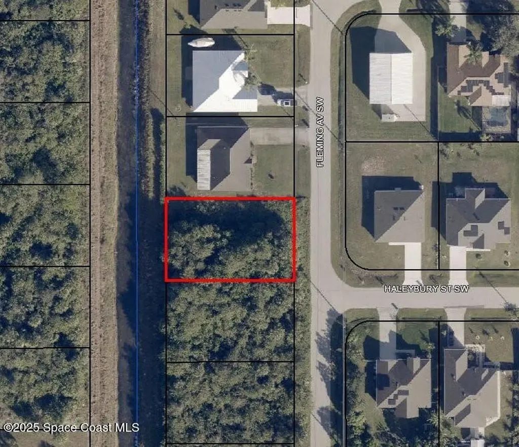 2398 Fleming Avenue SW Palm Bay FL 32908