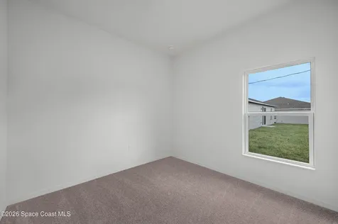 472 Oldenberg Street SW Palm Bay FL 32908