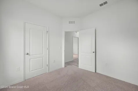 472 Oldenberg Street SW Palm Bay FL 32908