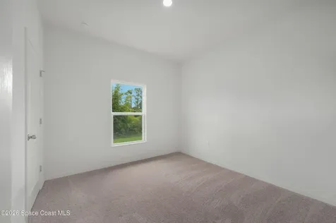 472 Oldenberg Street SW Palm Bay FL 32908