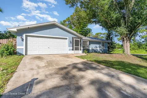 1804 Thomasville Avenue SE Palm Bay FL 32909