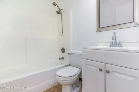 1804 Thomasville Avenue SE Palm Bay FL 32909