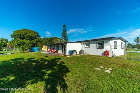 2996 Garden Terrace NE Palm Bay FL 32905