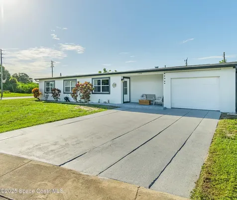 2996 Garden Terrace NE Palm Bay FL 32905