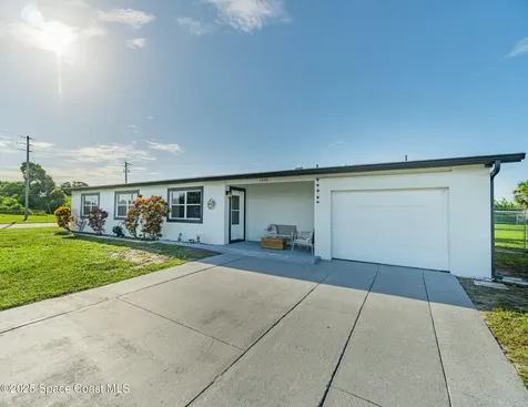 2996 Garden Terrace NE Palm Bay FL 32905