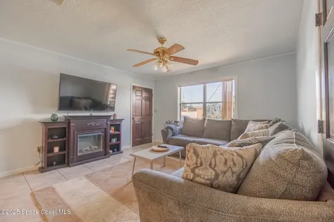 2996 Garden Terrace NE Palm Bay FL 32905