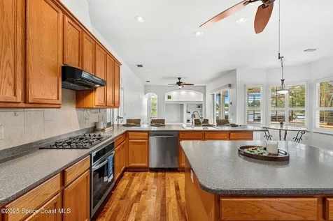 872 Coral Springs Street Melbourne FL 32940