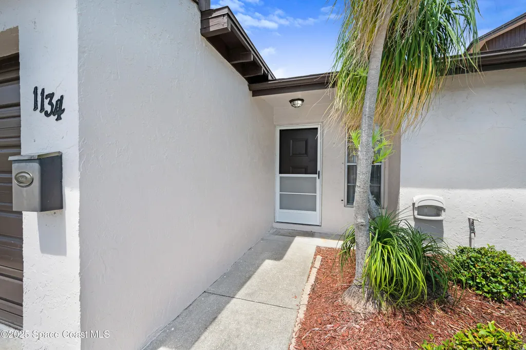 1134 Mary Joye Avenue Indian Harbour Beach FL 32937