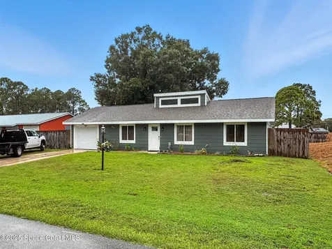 850 Crawford Avenue SE Palm Bay FL 32909