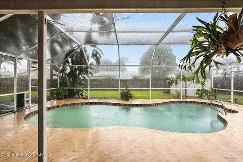 850 Crawford Avenue SE Palm Bay FL 32909