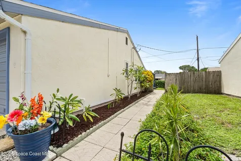 2148 Clover Street NE Palm Bay FL 32905