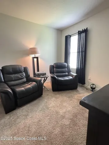 668 Old Country Road SE Palm Bay FL 32909
