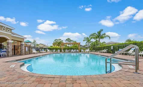668 Old Country Road SE Palm Bay FL 32909