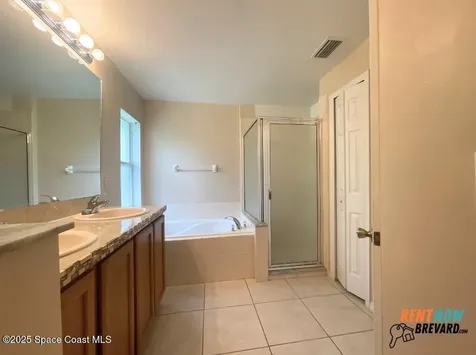 450 Scodella Street SW Palm Bay FL 32908