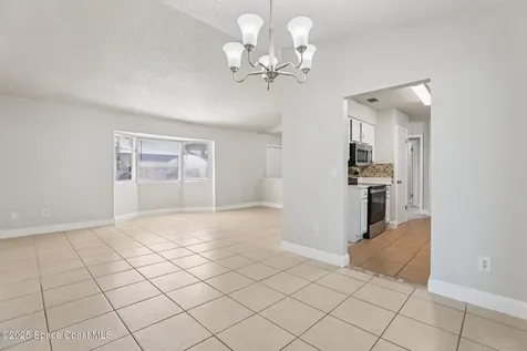 493 Quarry Lane Sebastian FL 32958