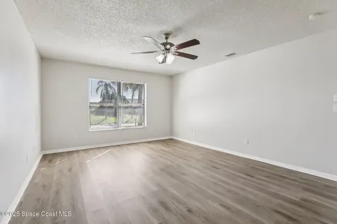 493 Quarry Lane Sebastian FL 32958