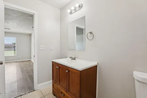 493 Quarry Lane Sebastian FL 32958