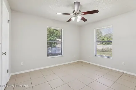 493 Quarry Lane Sebastian FL 32958
