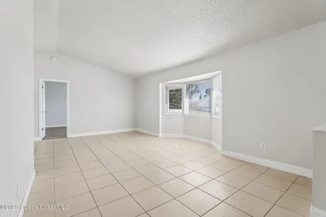 493 Quarry Lane Sebastian FL 32958